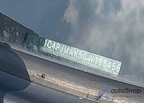 2012 Jeep Liberty Sport z USA, uszkodzony, nr VIN 1C4PJMAK5CW185456